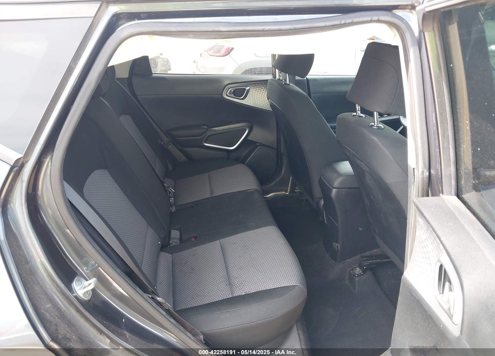 2021 KIA SOUL VIN: KNDJ23AUXM7787652