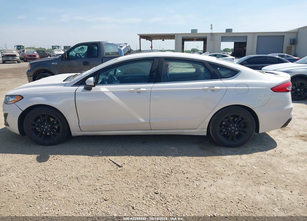 2019 FORD FUSION VIN: 3FA6P0HDXKR282850