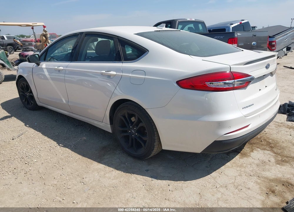 2019 FORD FUSION VIN: 3FA6P0HDXKR282850