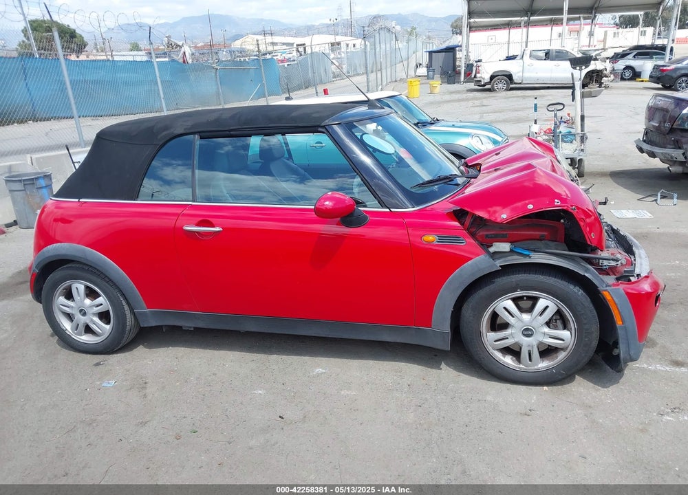 2007 MINI COOPER VIN: WMWRF335X7TG16764