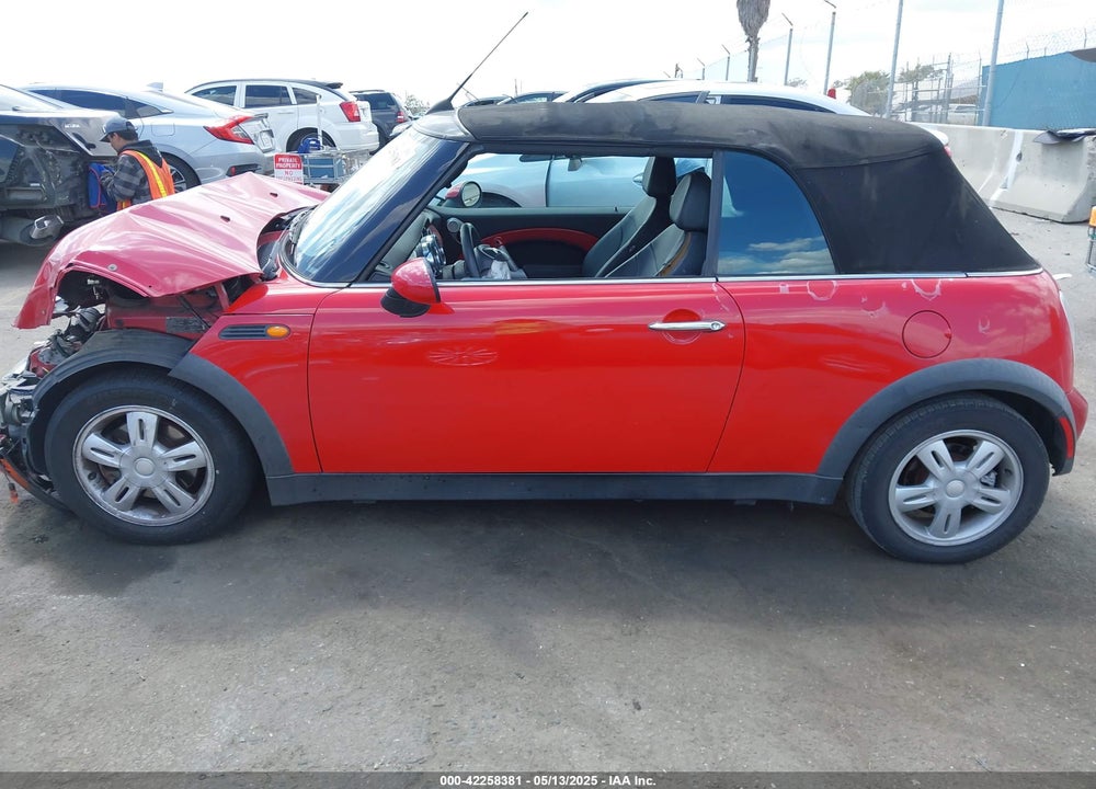 2007 MINI COOPER VIN: WMWRF335X7TG16764