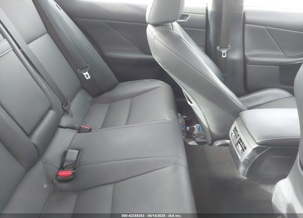 2021 LEXUS IS 300 VIN: JTHAA1D21M5110467