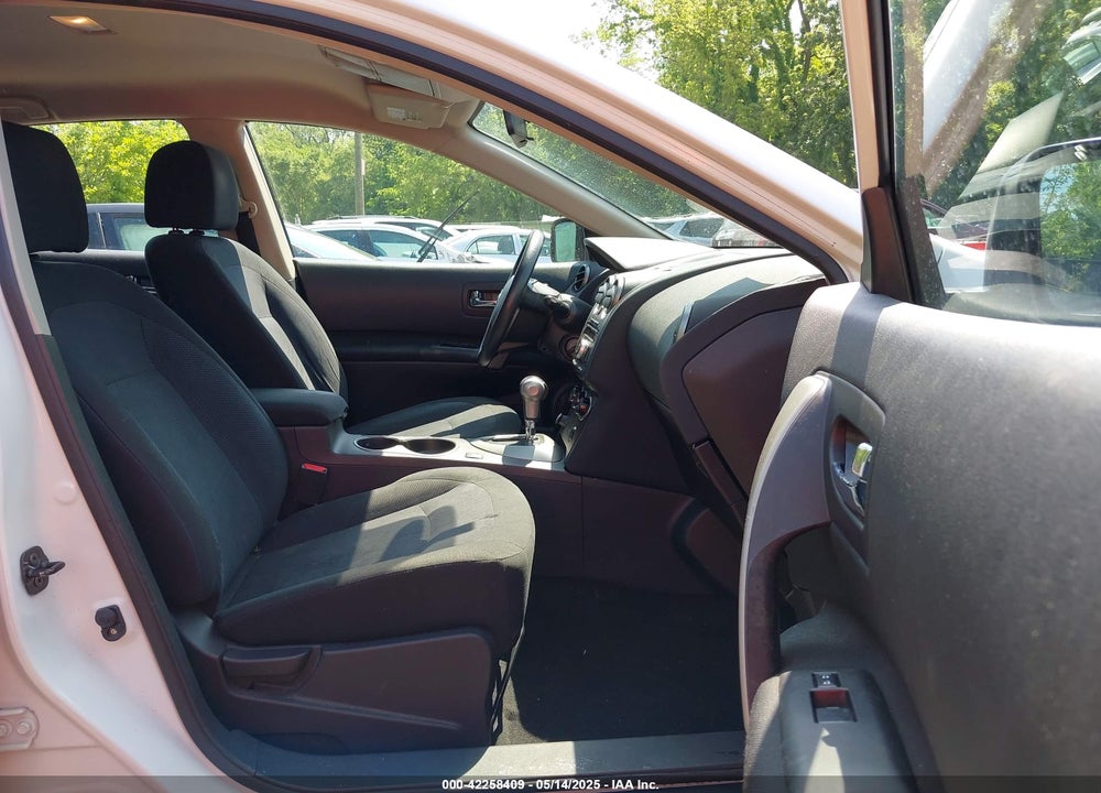 2013 NISSAN ROGUE S VIN: JN8AS5MVXDW661253