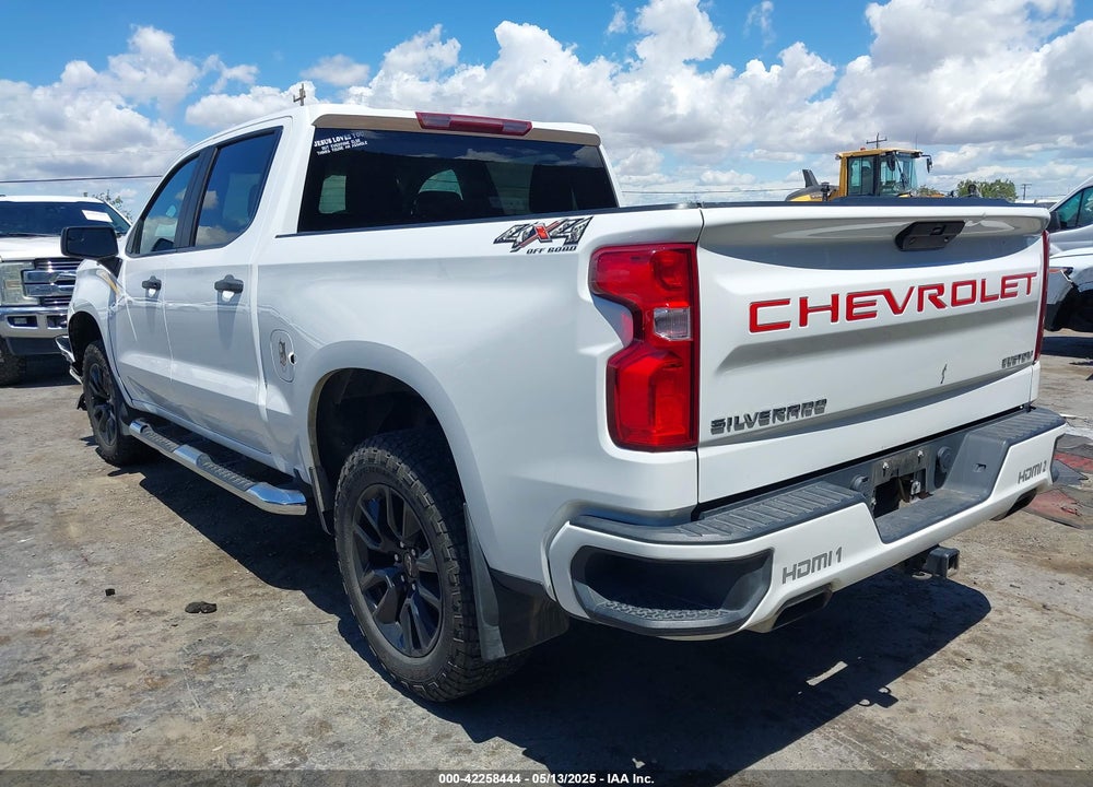 2020 CHEVROLET SILVERADO 1500 VIN: 1GCUYBEF1LZ124152