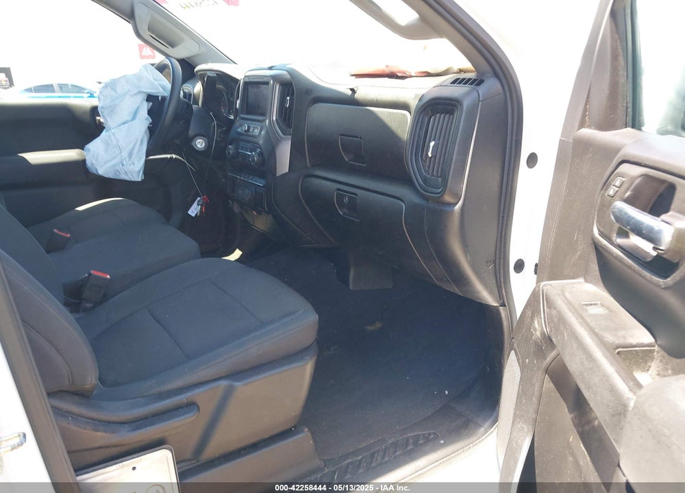 2020 CHEVROLET SILVERADO 1500 VIN: 1GCUYBEF1LZ124152