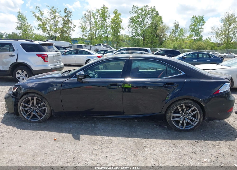 2018 LEXUS IS300 VIN: JTHC81D22J5033138