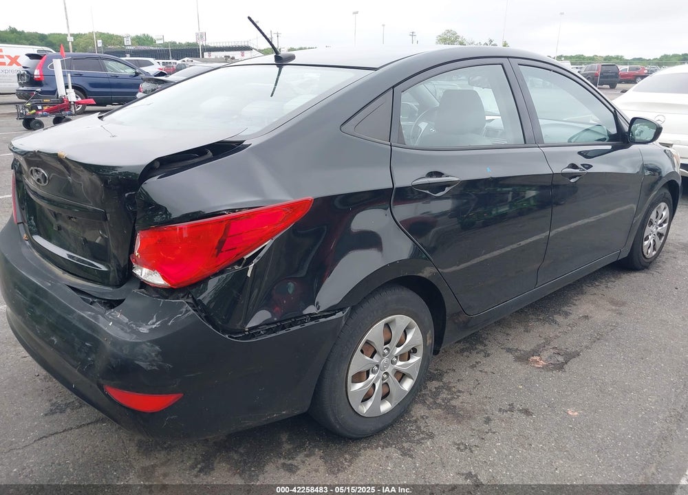 2017 HYUNDAI ACCENT SE VIN: KMHCT4AE6HU355227