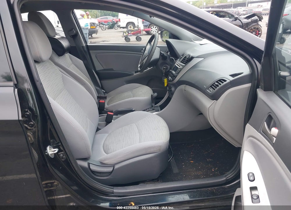2017 HYUNDAI ACCENT SE VIN: KMHCT4AE6HU355227