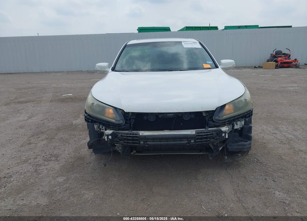 2013 HONDA ACCORD VIN: 1HGCR2F80DA092112