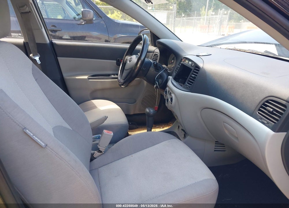 2009 HYUNDAI ACCENT VIN: KMHCN46C89U307862