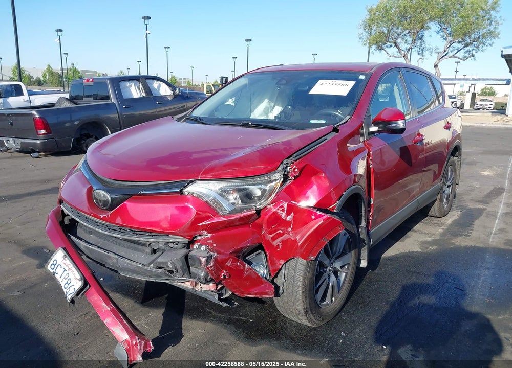 2018 TOYOTA RAV4 VIN: JTMWFREV6JD117500