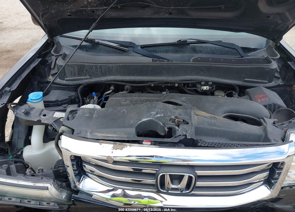 2014 HONDA PILOT EX-L VIN: 5FNYF4H52EB027413