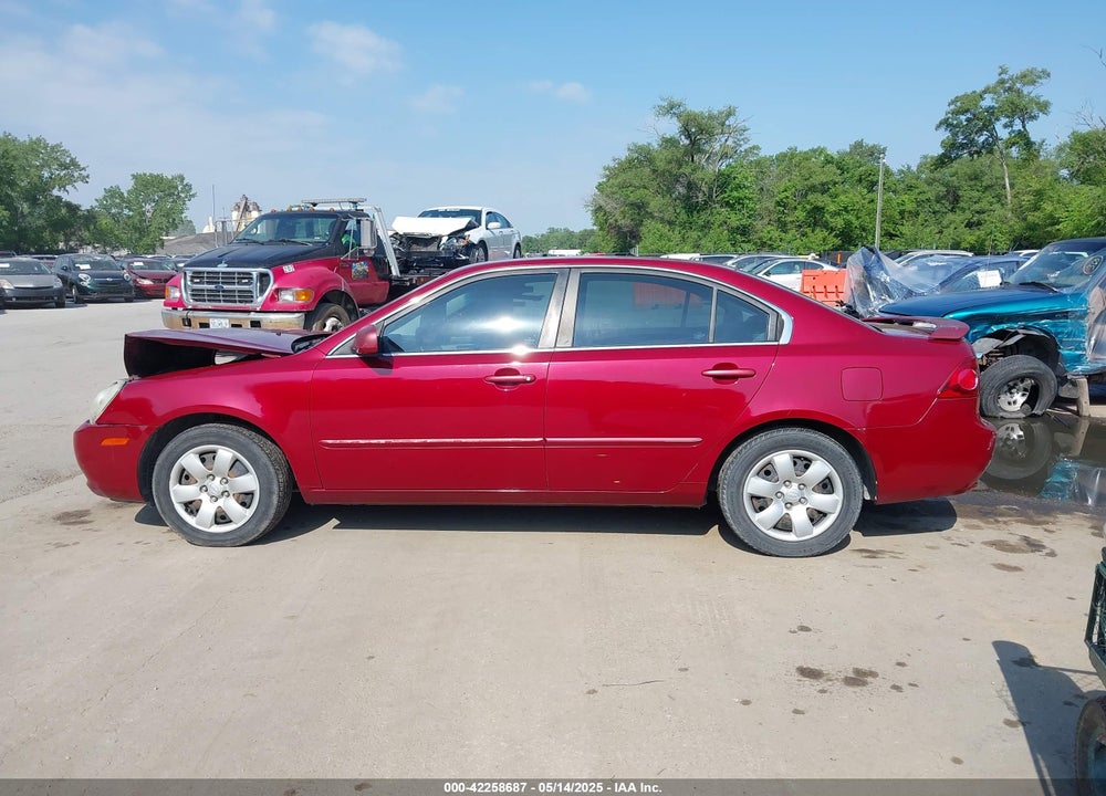 2008 KIA OPTIMA LX VIN: KNAGE123185210311