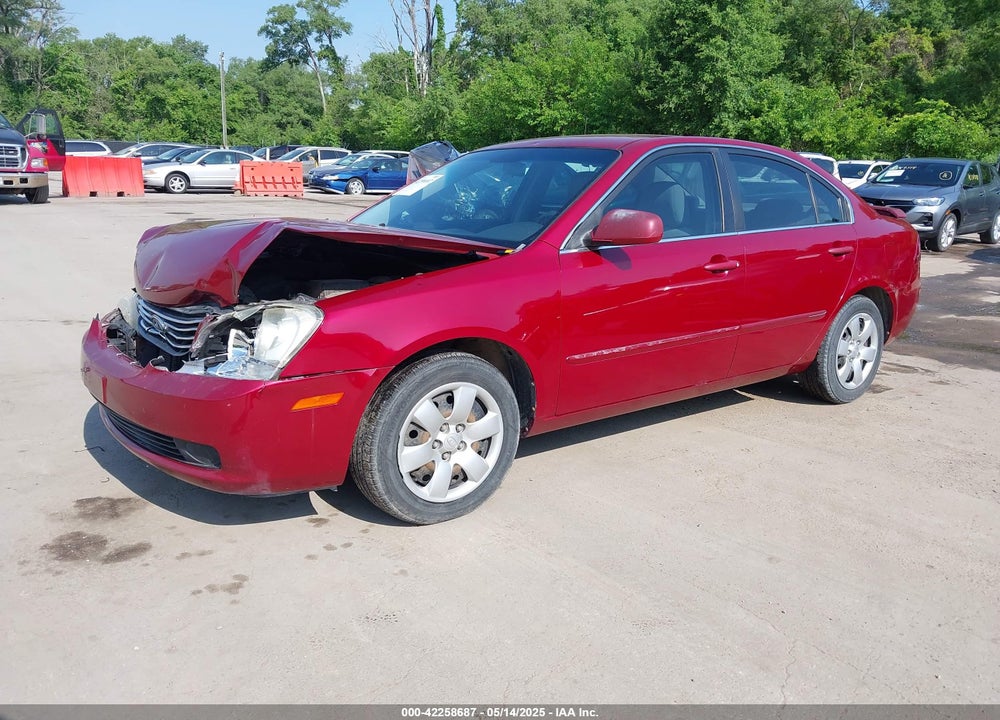 2008 KIA OPTIMA LX VIN: KNAGE123185210311