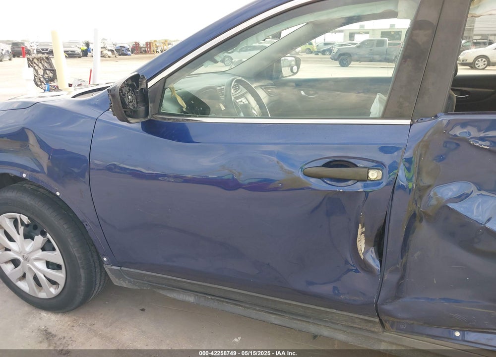 2018 NISSAN ROGUE VIN: JN8AT2MT6JW451769