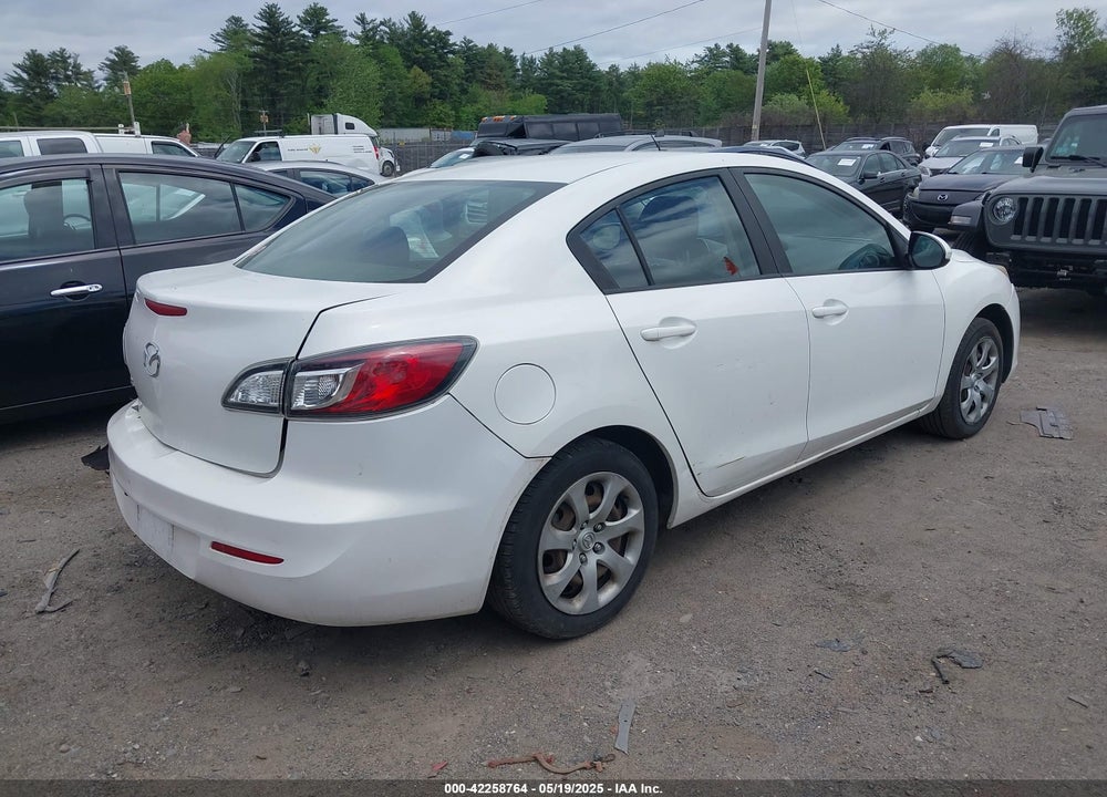 2012 MAZDA MAZDA3 VIN: JM1BL1UGXC1519939