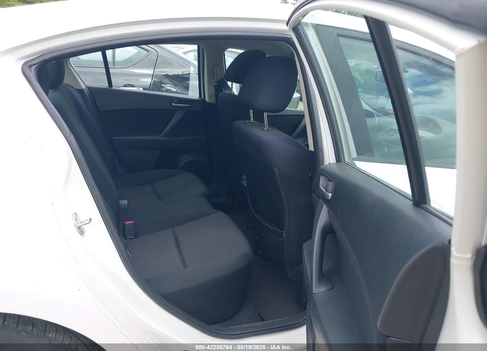 2012 MAZDA MAZDA3 VIN: JM1BL1UGXC1519939