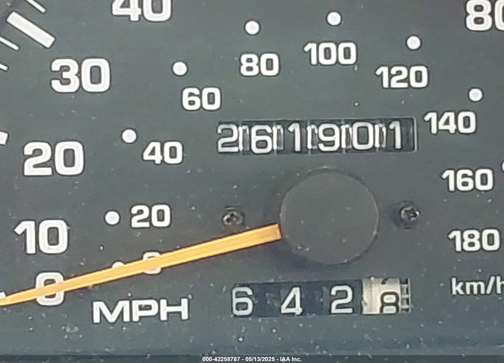 1996 TOYOTA 4RUNNER SR5 VIN: JT3HN86R7T0004953