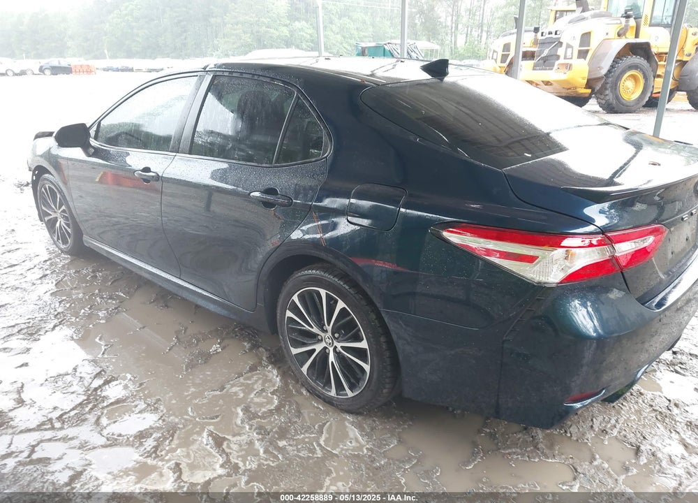 2020 TOYOTA CAMRY SE VIN: 4T1G11AK9LU979477