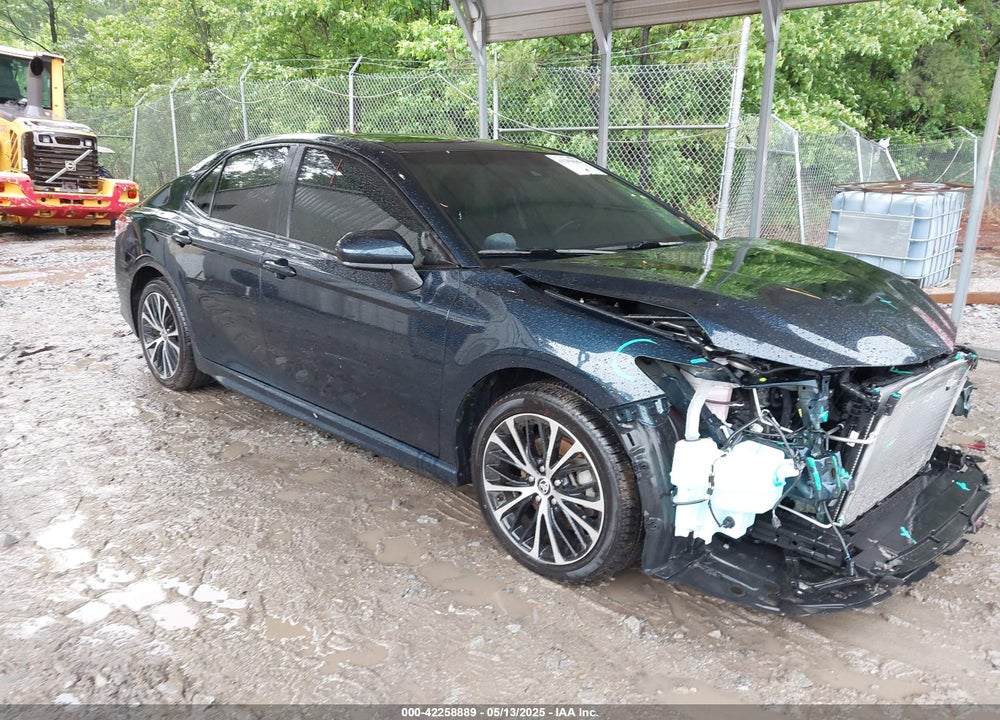 2020 TOYOTA CAMRY SE VIN: 4T1G11AK9LU979477