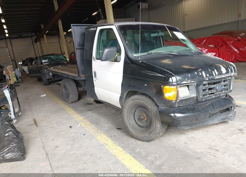2003 FORD E-350 SUPER DUTY XL/XLT VIN: 1FBSS31L73HA80114