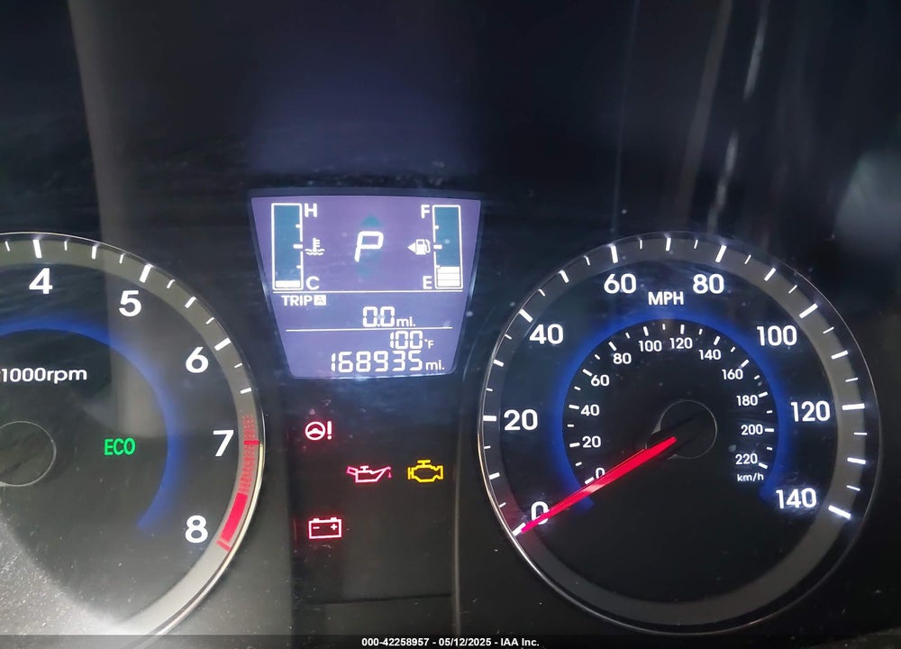 2016 HYUNDAI ACCENT VIN: KMHCT5AE9GU274940