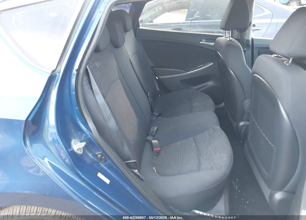 2016 HYUNDAI ACCENT VIN: KMHCT5AE9GU274940
