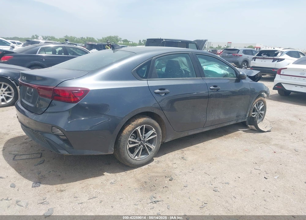 2024 KIA FORTE VIN: 3KPF24AD0RE771303