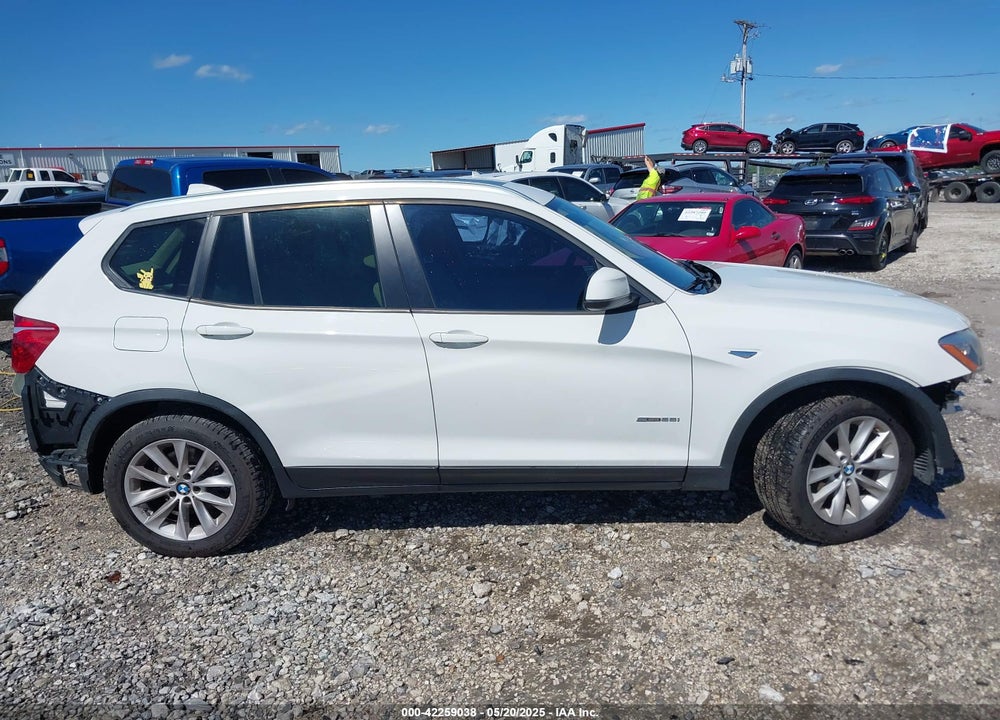 2017 BMW X3 VIN: 5UXWZ7C32H0V93661
