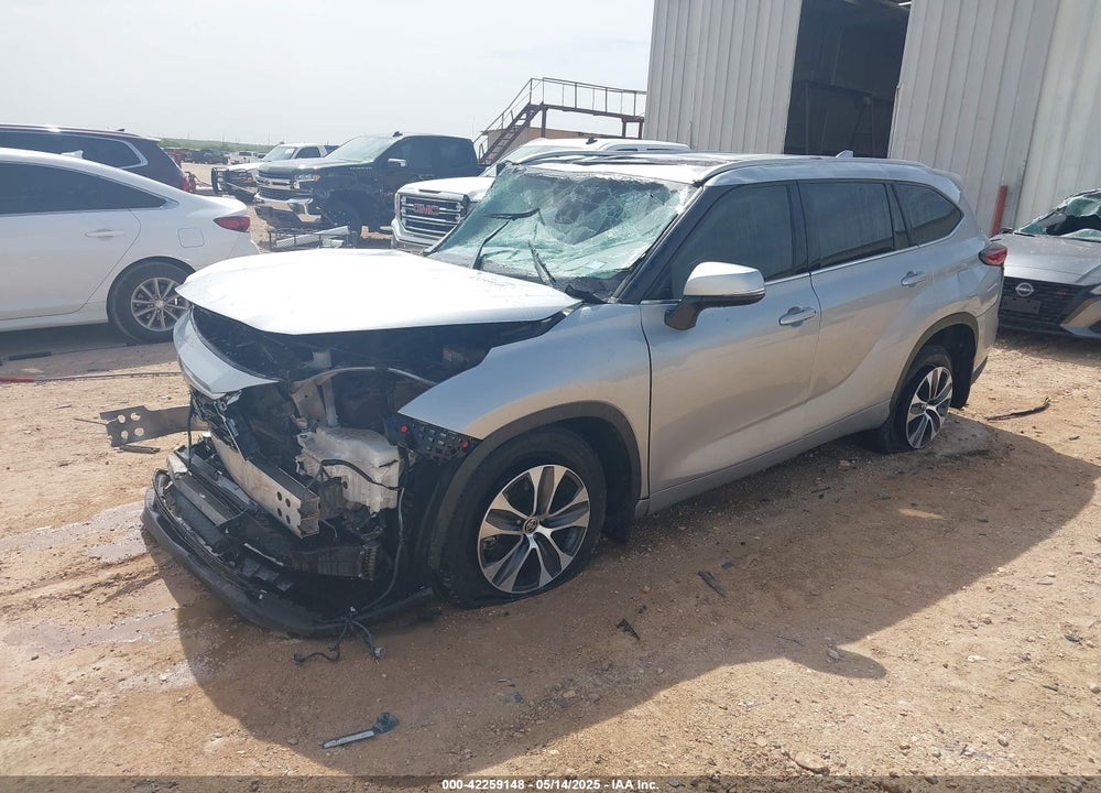 2022 TOYOTA HIGHLANDER HYBRID XLE VIN: 5TDGARAH9NS515975