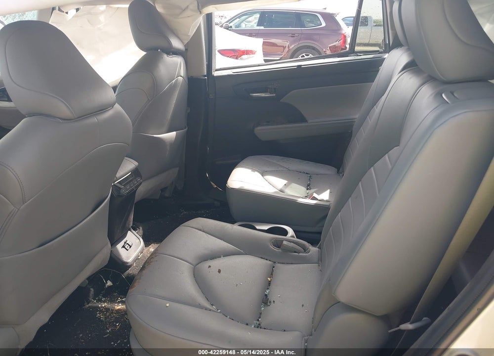 2022 TOYOTA HIGHLANDER HYBRID XLE VIN: 5TDGARAH9NS515975
