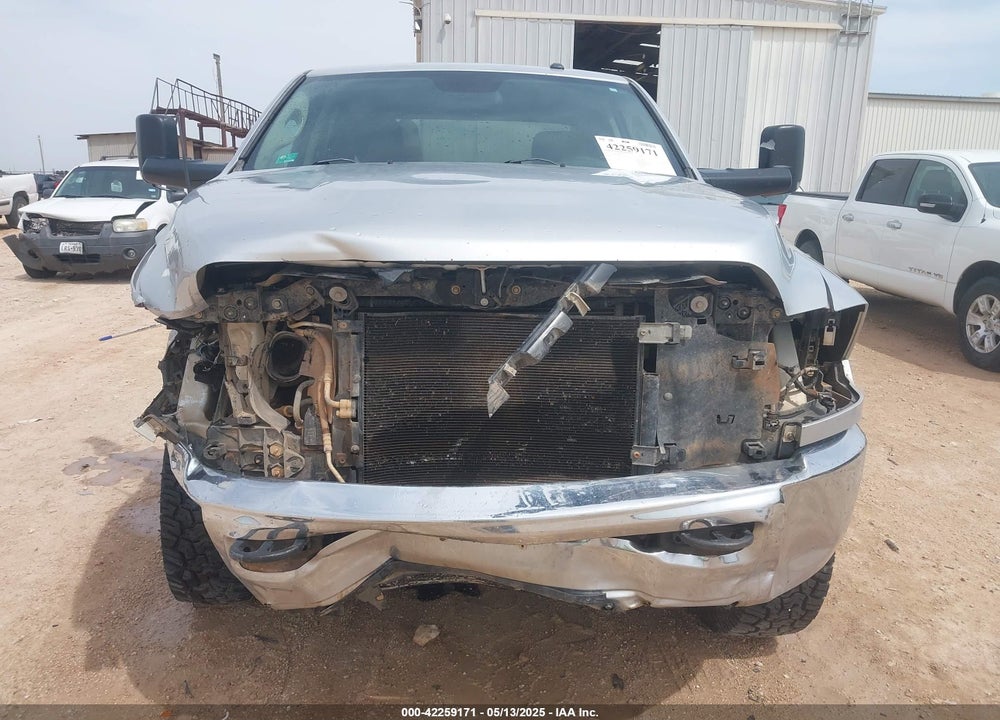 2015 RAM 2500 TRADESMAN VIN: 3C6UR5CL6FG513999