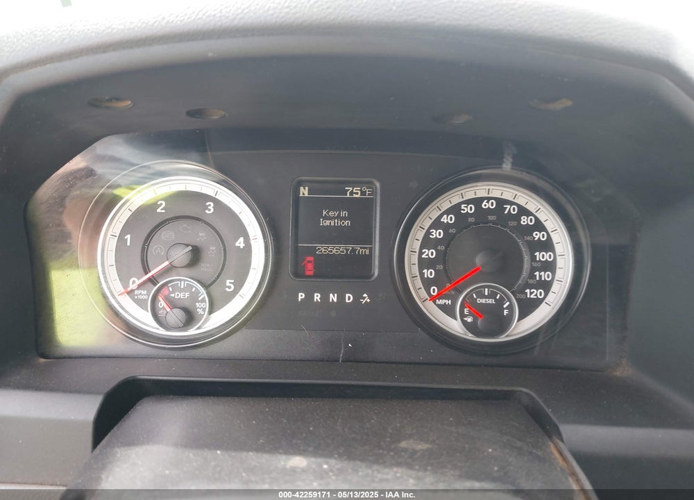 2015 RAM 2500 TRADESMAN VIN: 3C6UR5CL6FG513999