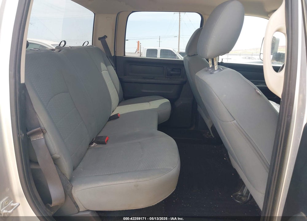 2015 RAM 2500 TRADESMAN VIN: 3C6UR5CL6FG513999