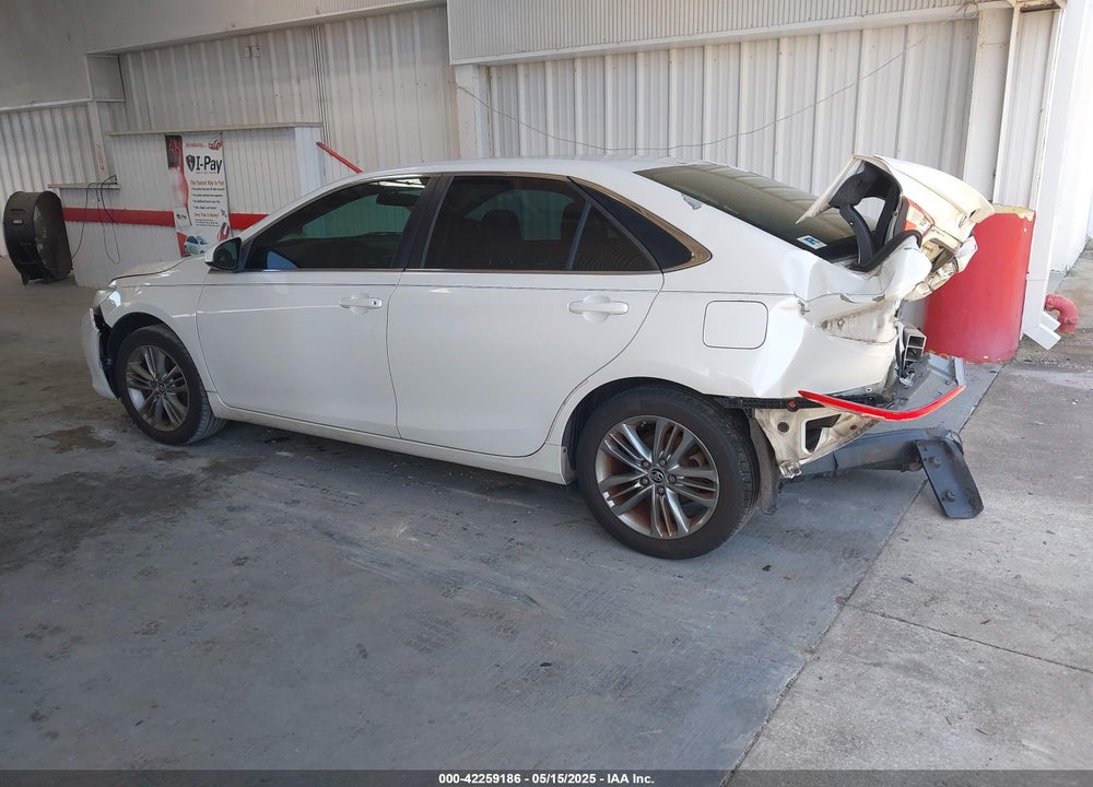 2015 TOYOTA CAMRY SE VIN: 4T1BF1FKXFU091751