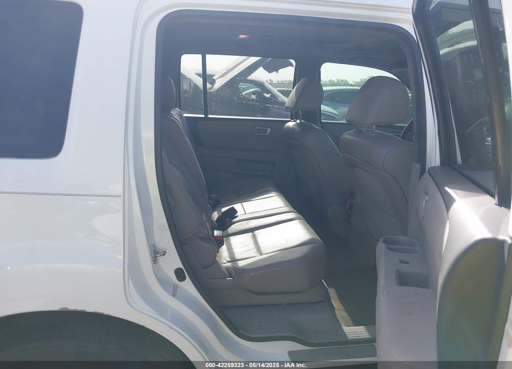 2013 HONDA PILOT VIN: 5FNYF3H66DB034513