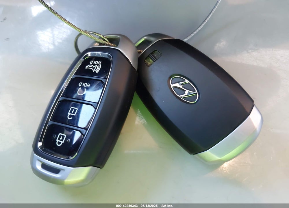 2022 HYUNDAI VENUE VIN: KMHRC8A38NU135423
