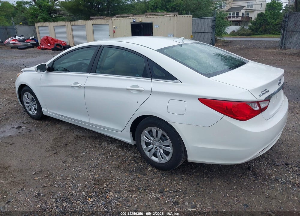 2011 HYUNDAI SONATA VIN: 5NPEB4AC3BH192911