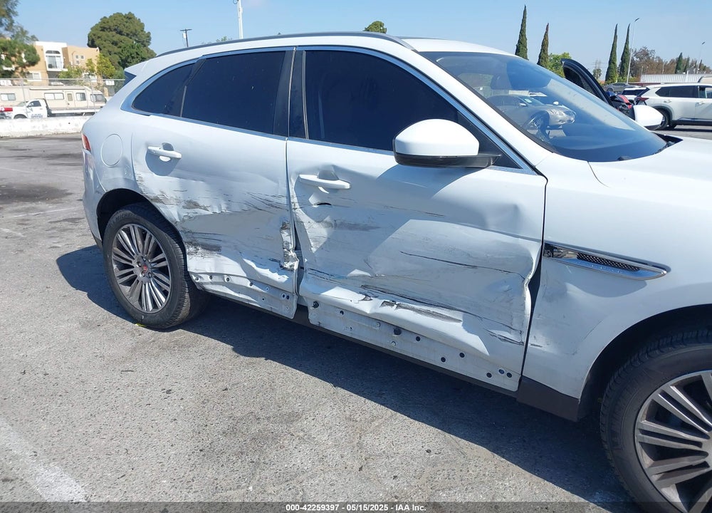 2018 JAGUAR F-PACE 35T PORTFOLIO VIN: SADCN2EV5JA241020