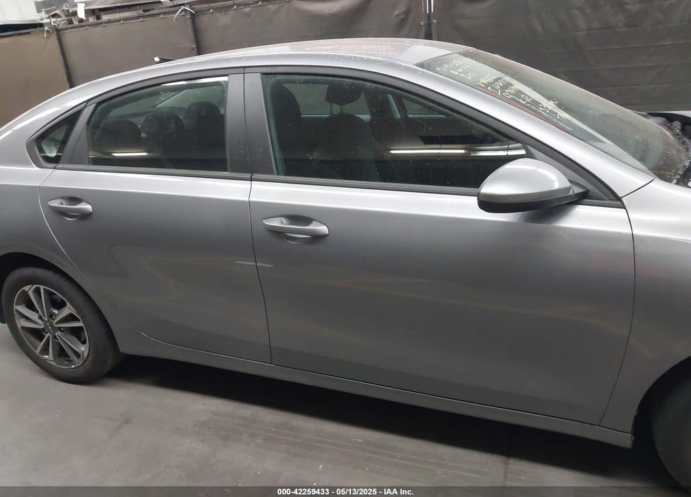 2024 KIA FORTE VIN: 3KPF24AD4RE794857