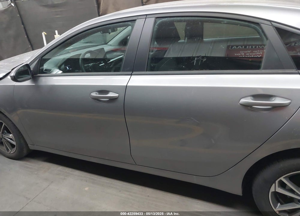 2024 KIA FORTE VIN: 3KPF24AD4RE794857
