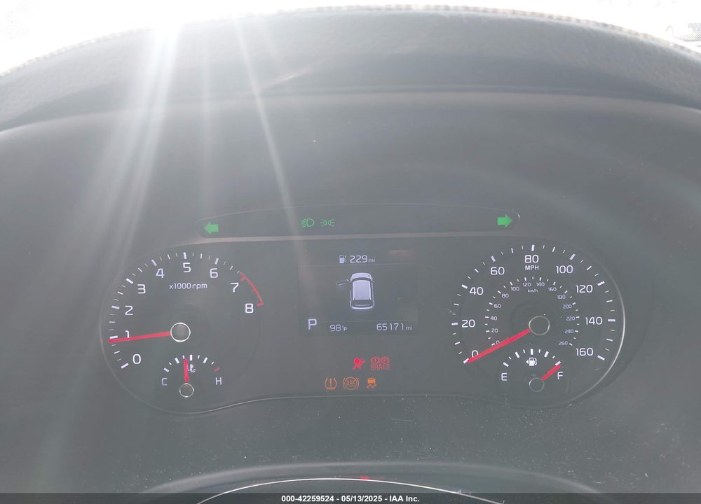 2020 KIA SOUL LX VIN: KNDJ23AU5L7718043