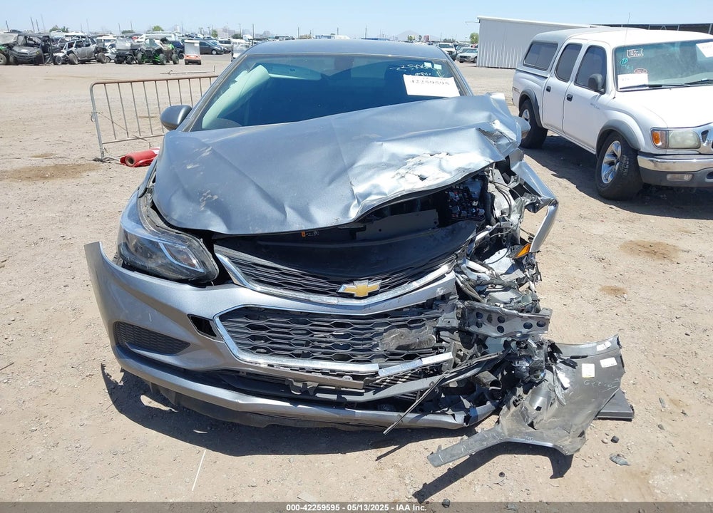 2018 CHEVROLET CRUZE VIN: 1G1BE5SM2J7238411