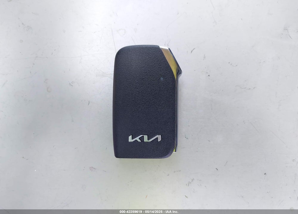 2024 KIA EV6 VIN: KNDC34LB8R5616814