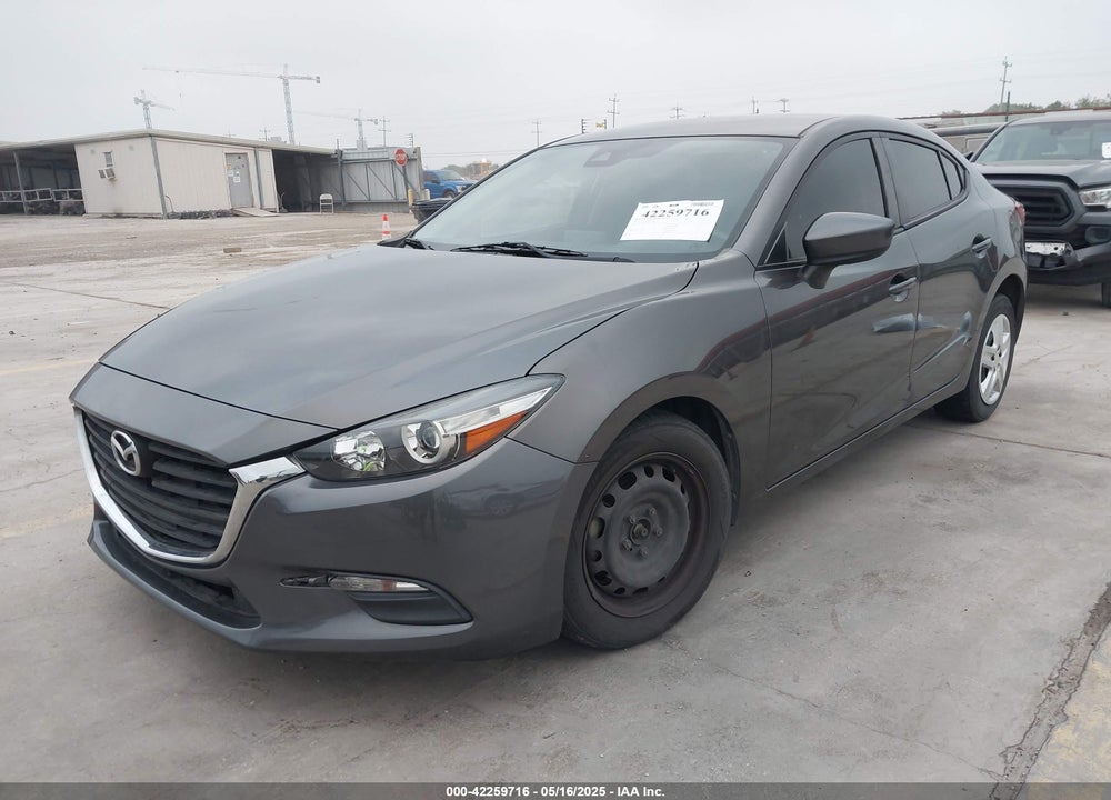 2018 MAZDA 3 SPORT VIN: 3MZBN1U70JM221262