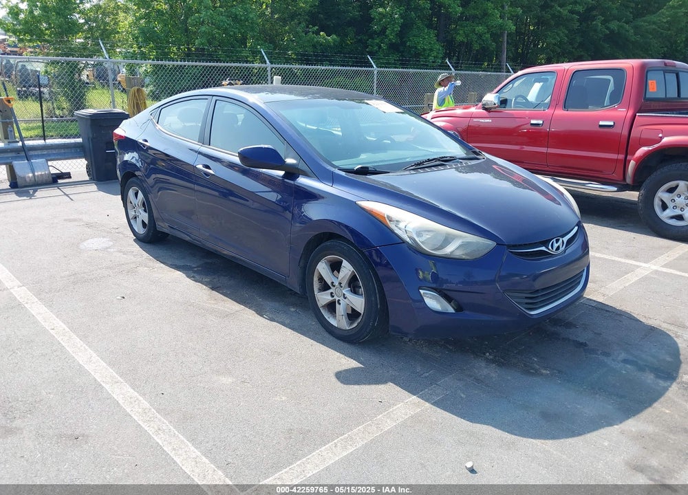 2013 HYUNDAI ELANTRA GLS VIN: 5NPDH4AE1DH239769