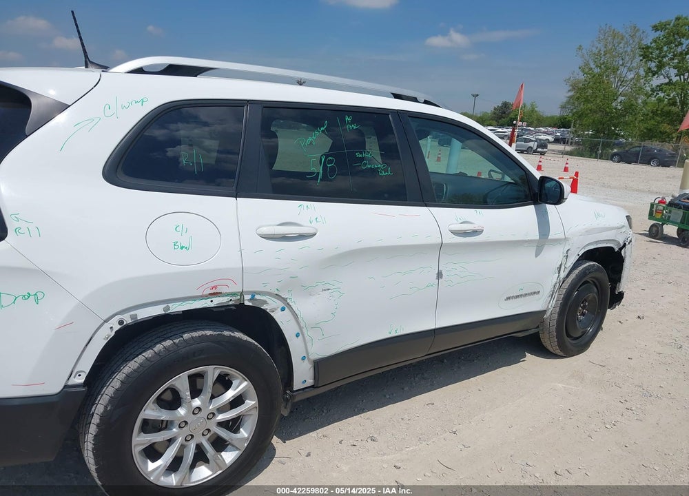 2021 JEEP CHEROKEE LATITUDE 4X4 VIN: 1C4PJMCB1MD171158