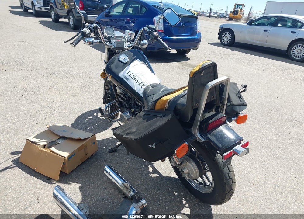 1986 HONDA VT500 C VIN: JH2PC080XGM300813