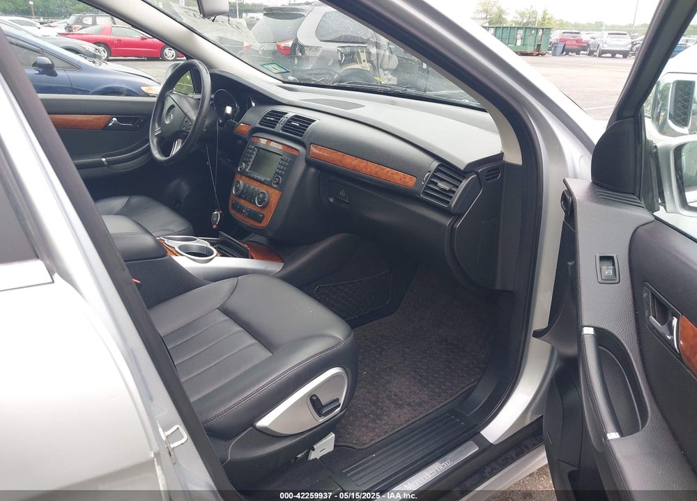 2007 MERCEDES-BENZ R 350 4MATIC VIN: 4JGCB65E37A058957