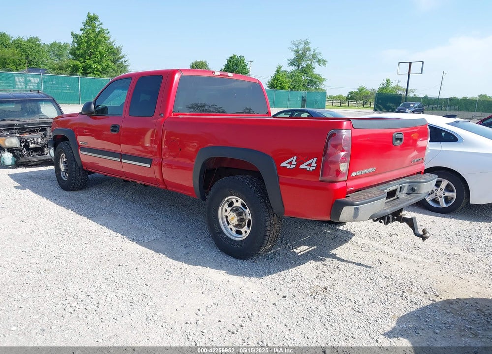 2003 CHEVROLET SILVERADO 2500 LS VIN: 1GCGK29U43Z166595